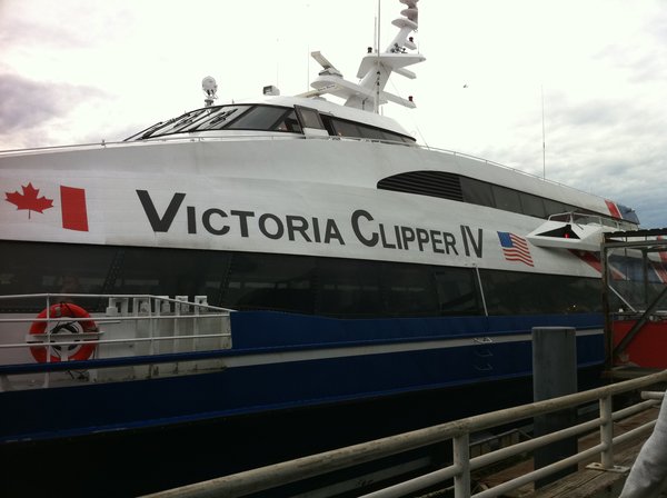 victoria clipper speed