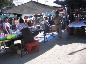 locals market