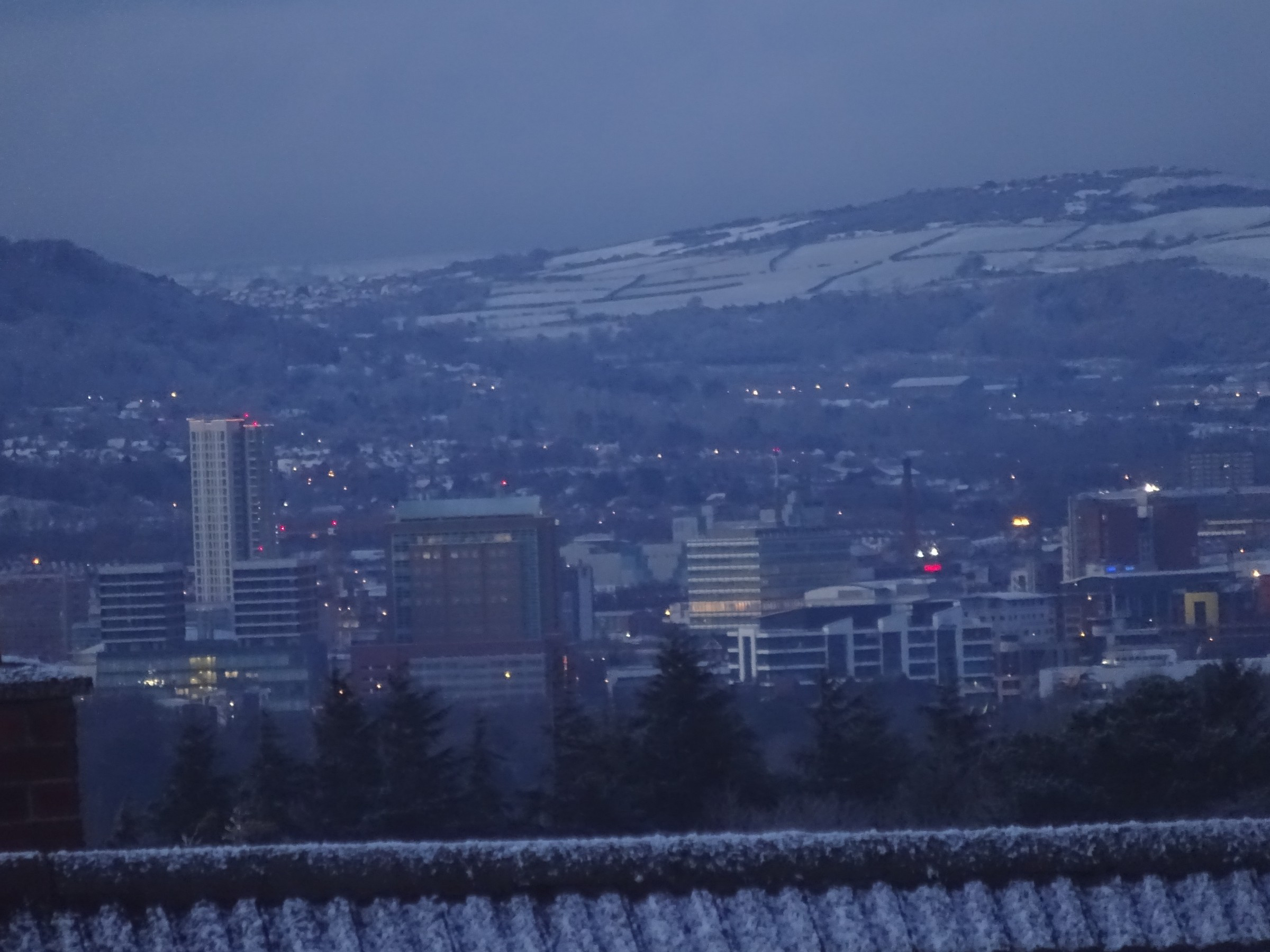 view-over-belfast-photo