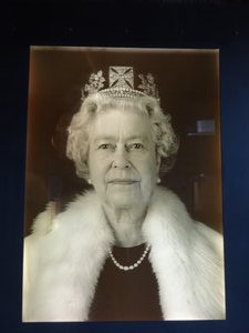Holographic Portrait of the Queen