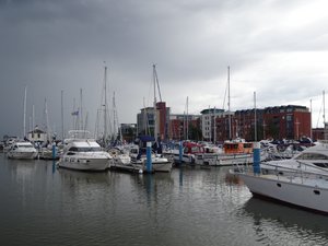 Hull Marina
