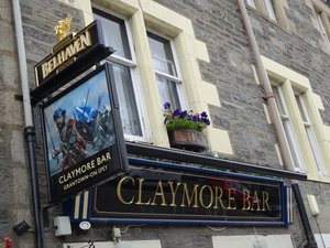 Claymore Bar Pub