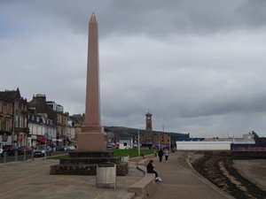 Henry Bell Monument and Seafront