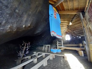 Giganta's Cave