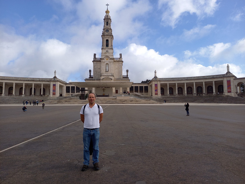 Me, Sanctuary of Our Lady of Fátima