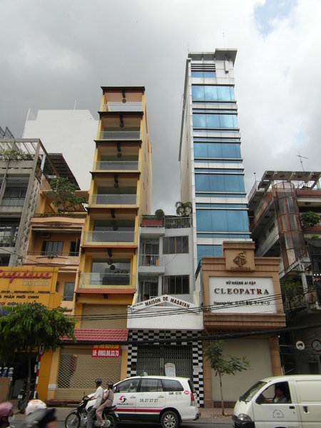 Crazy Vietnamese Building Style