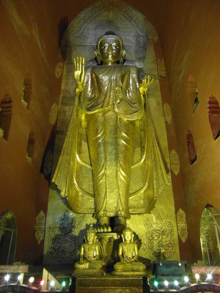 Buddha Statue, Ananda Pahto Temple