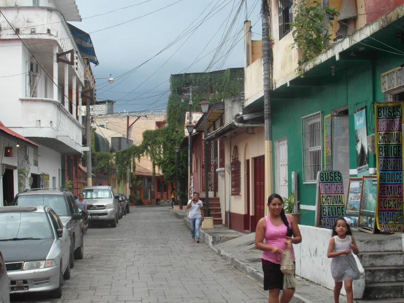 Flores Street Scene