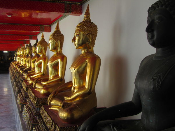 Meditating Buddhas