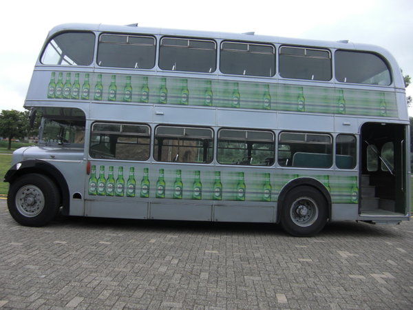 Heineken Bus
