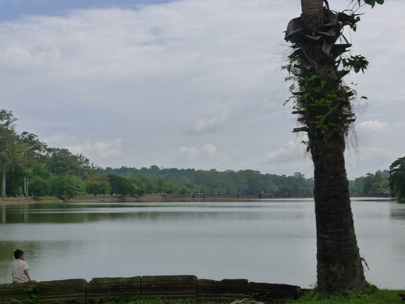 The lake surrounding Angkor War is huge