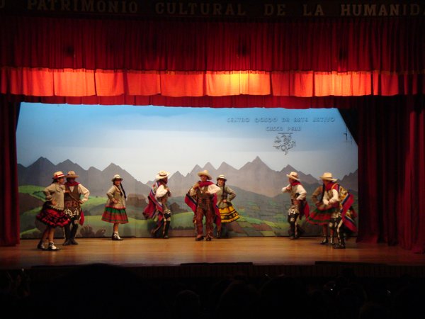 Peruvian folk dancing