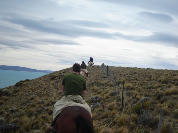 The trail to Lago Argentino