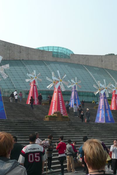 steps up to the three gorges museum