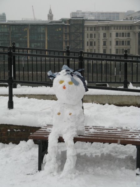 Sitting snowman on the South Bank