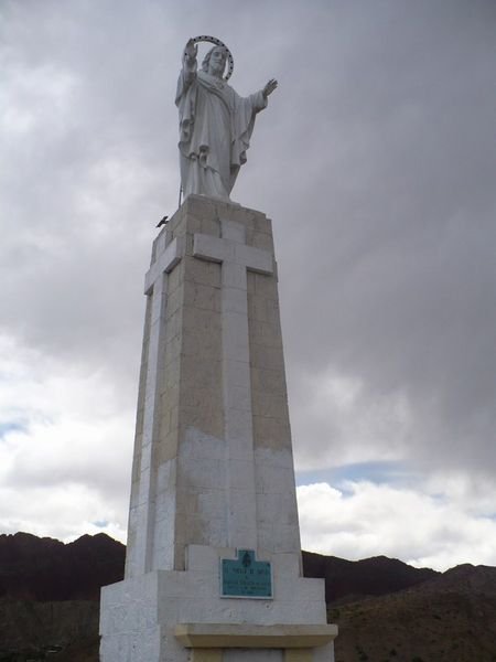 Corazon de Jesus Statue
