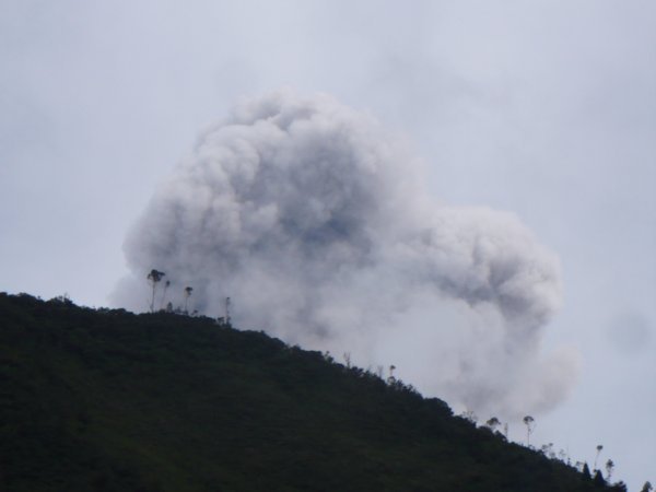 Fumes from Tungurahua