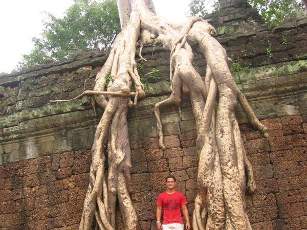 Me in Between the Roots of Ta Prohm