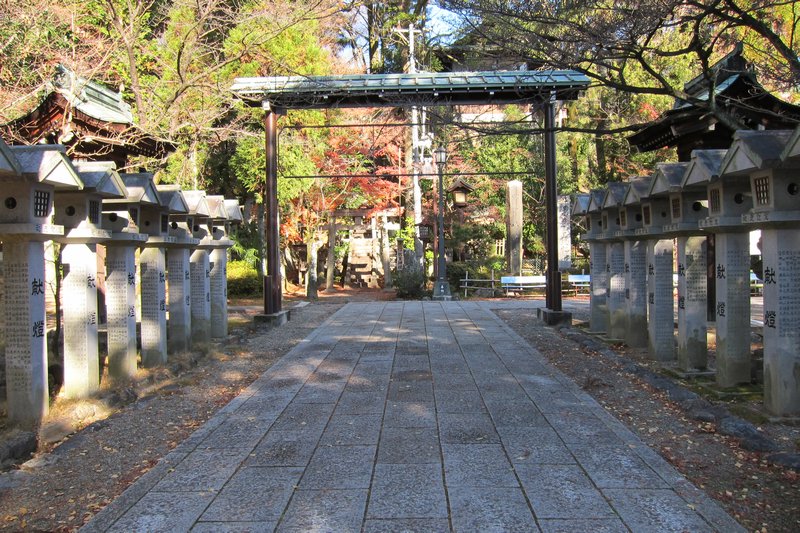 a shrine near inuyama castle2