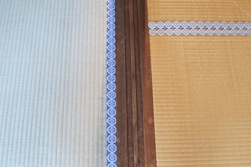 takayama jinya45 newer mats start off as green in colour and slowly turn brown
