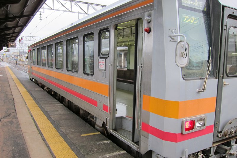 matsumoto train