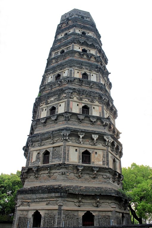 Leaning Tower of Hu Qiu