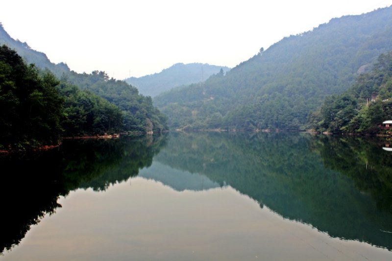 Lake, Lin'an