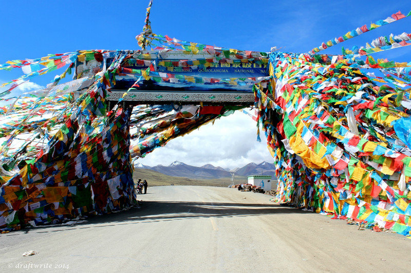 The road from Shigatse to Everest, Tibet