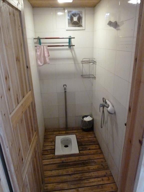 The George Costanza Shower Stall