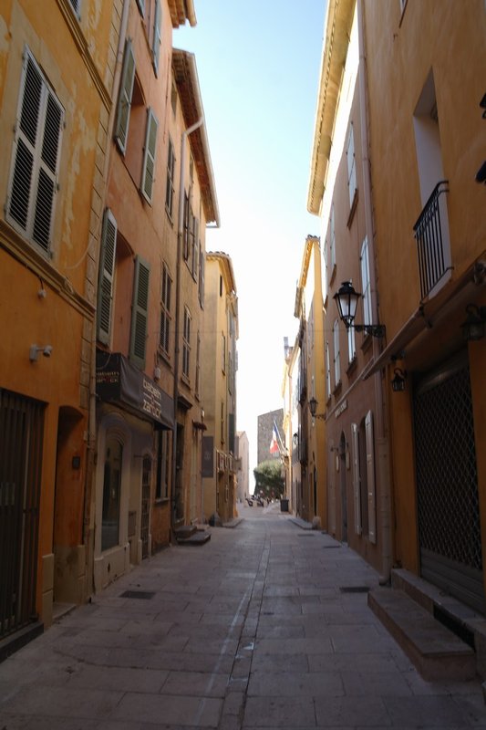 St Tropez Streets 2