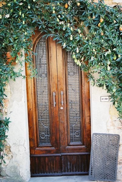 Volterra Doorway