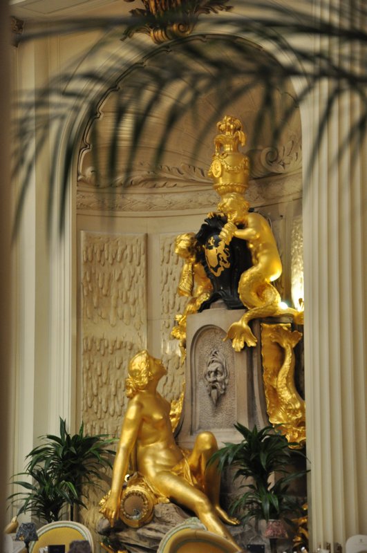 A statue at The Ritz