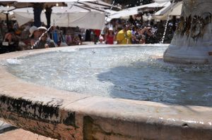 A fountain on Piazza Erbe
