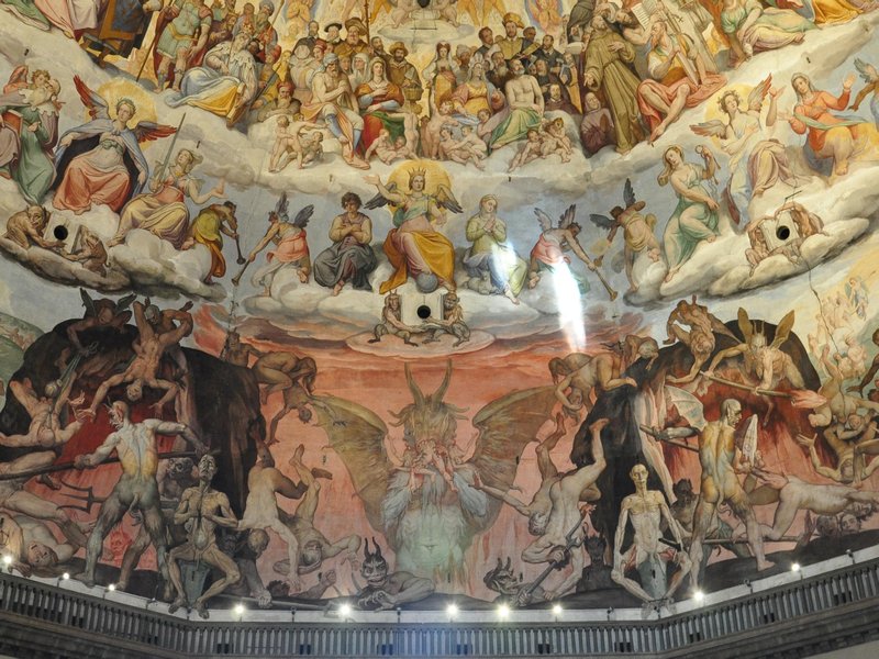 Unusual pictures inside Duomo