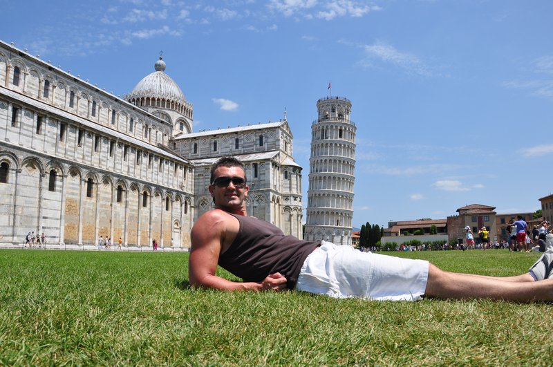 A naughty leaning tower pic