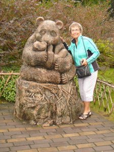 Animal Statues on walk into Chongqing Zoo