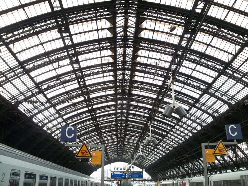 cologne train station