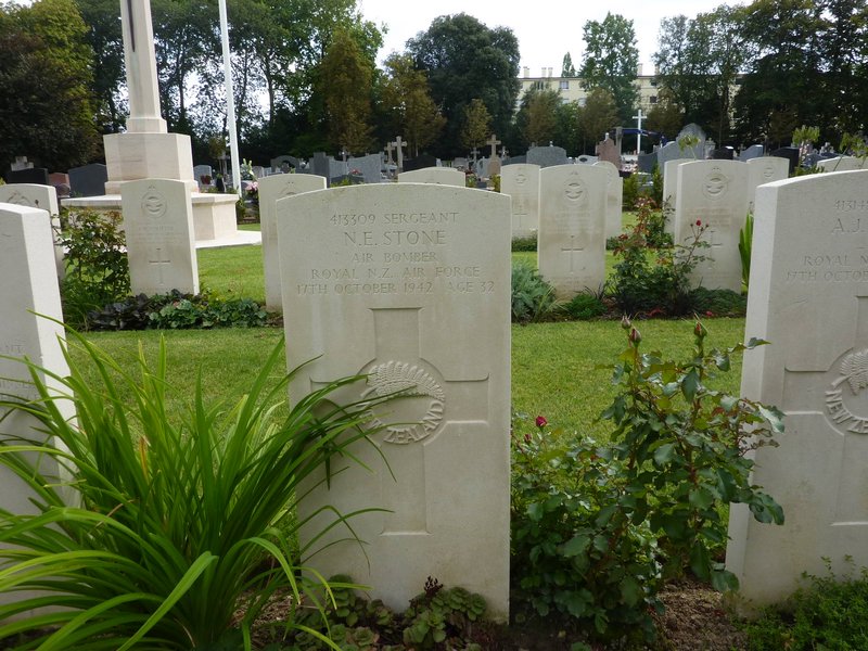 Grave of great uncle Noel