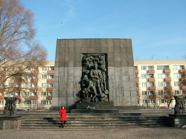The Monument of the Ghetto Heroes in Heroes of the Ghetto Square. 