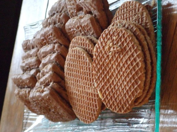 stroopwafels and speculas