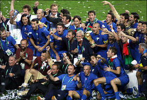 Italia wins! Madness