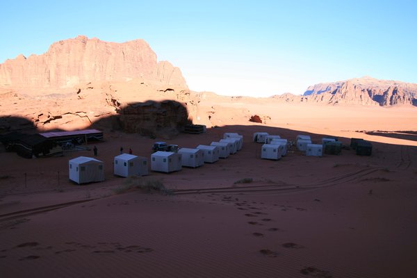 Wadi Rum camp2