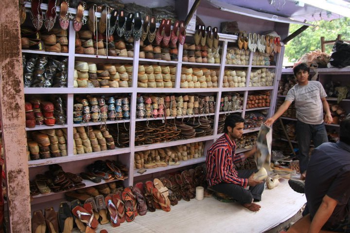 Johri bazar - loads of shoes ;-)