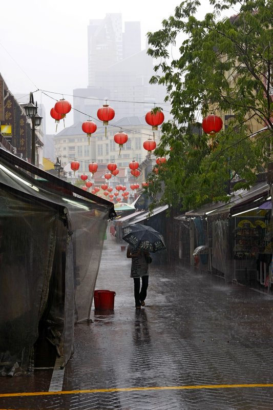 rain time in Chinatown