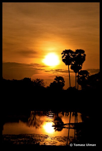 sunset in Angkor Comlex