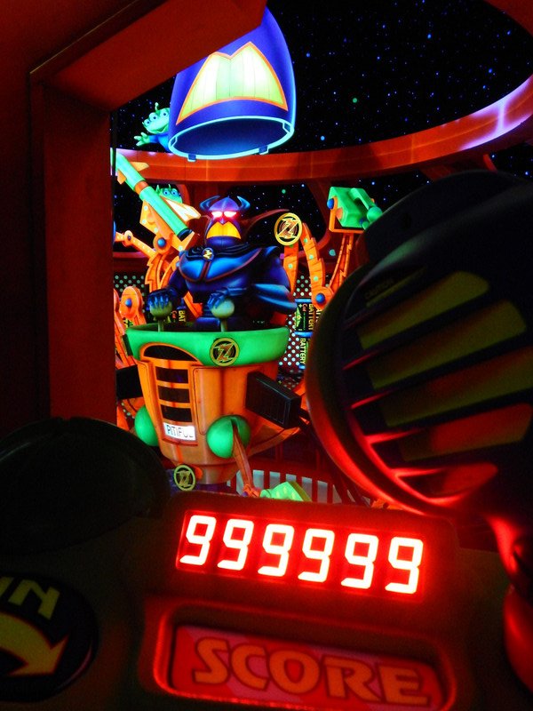 Buzz Lightyear Astro Blasters - Top score!