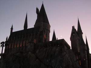 Hogwarts at night...spectacular