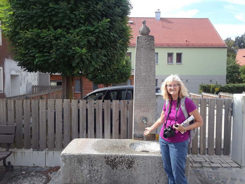 Manoli and the Taubenbrunnlein or Dove Fountain