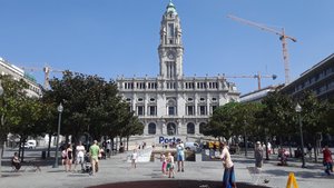 Praça da Liberdade (Liberdade Square) & City Hall