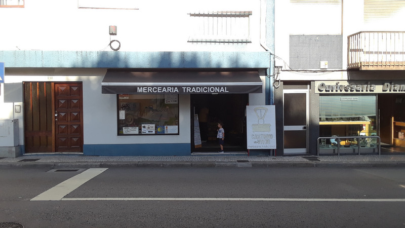 Mercearia Tradicional across from albergue, for lunch